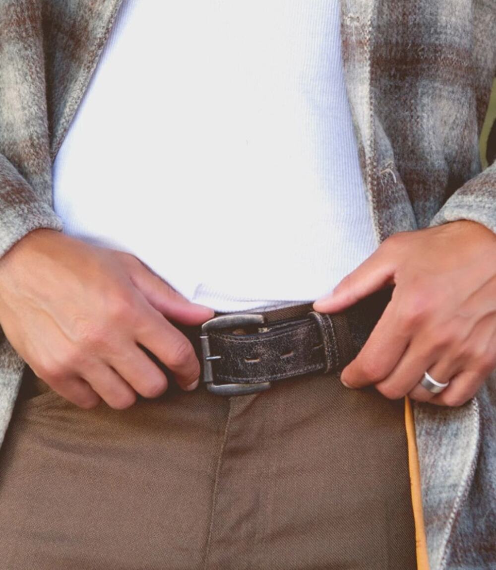 BED STU Men's Distressed Leather Meander Belt Size 28 Black Lux Metal Buckle NWT